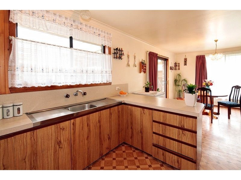 4 Olympic Court, Penguin TAS 7316