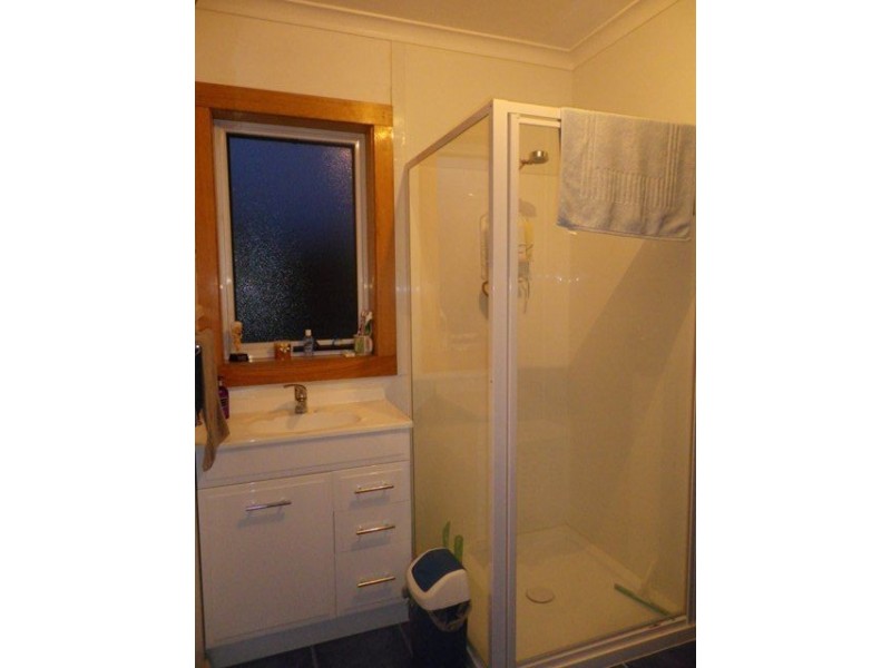 4 Elizabeth Street, Penguin TAS 7316