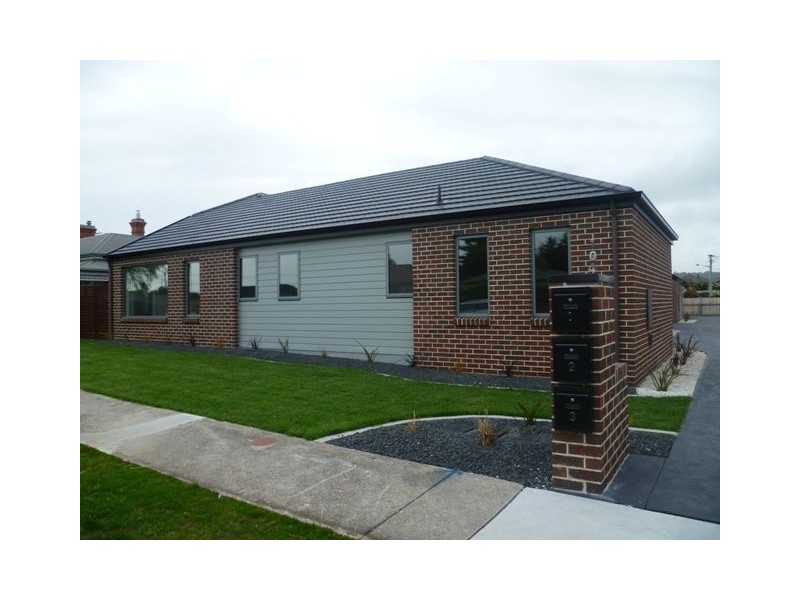 1/104 Alexandra Road, Ulverstone TAS 7315