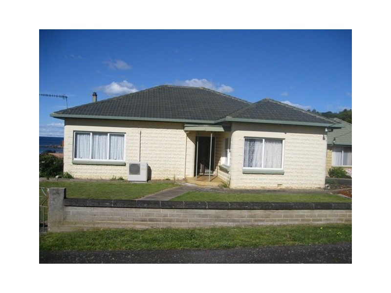 1/1 Kentish Road, Penguin TAS 7316