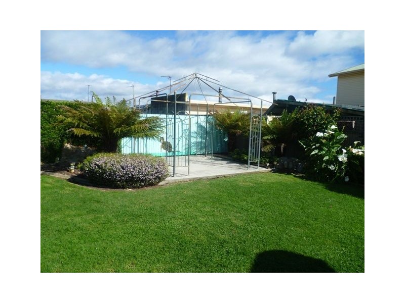 13 Smith Street, Ulverstone TAS 7315