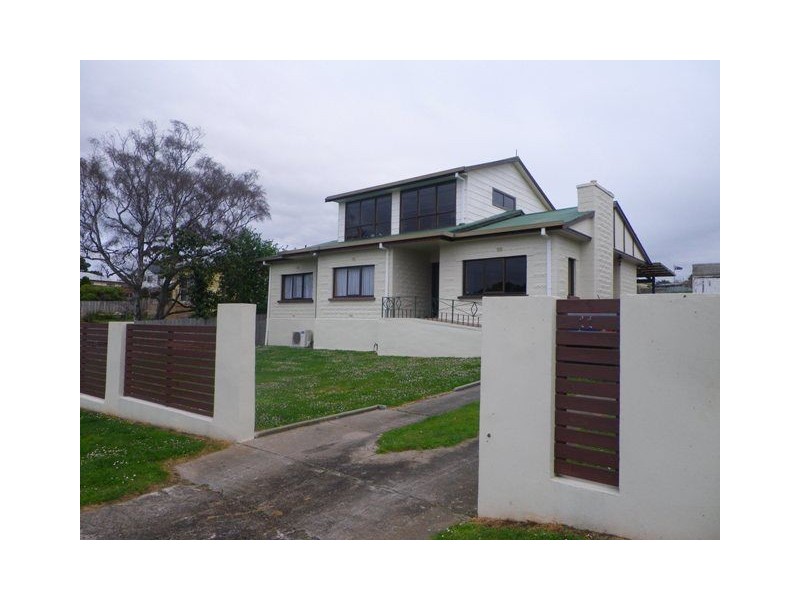 11 Rekuna Road, Penguin TAS 7316