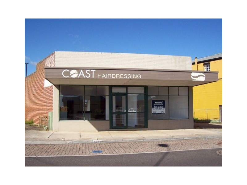 92 Main Road, Penguin TAS 7316