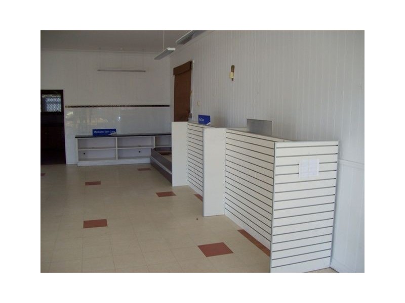 92 Main Road, Penguin TAS 7316
