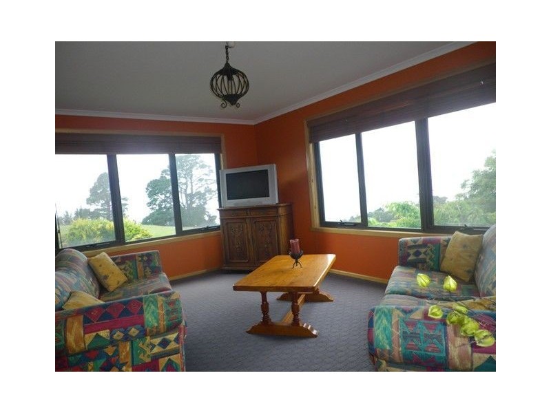 31 Westridge Road, Penguin TAS 7316