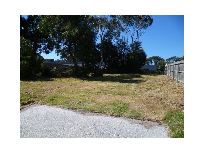 18 Turners Avenue, Turners Beach TAS 7315