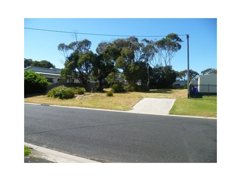18 Turners Avenue, Turners Beach TAS 7315