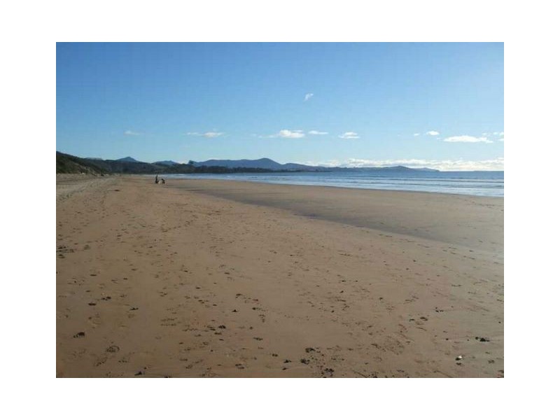 18 Turners Avenue, Turners Beach TAS 7315