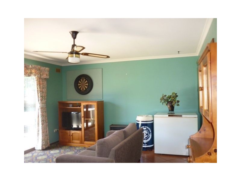 8 Burnett Crescent, Ulverstone TAS 7315