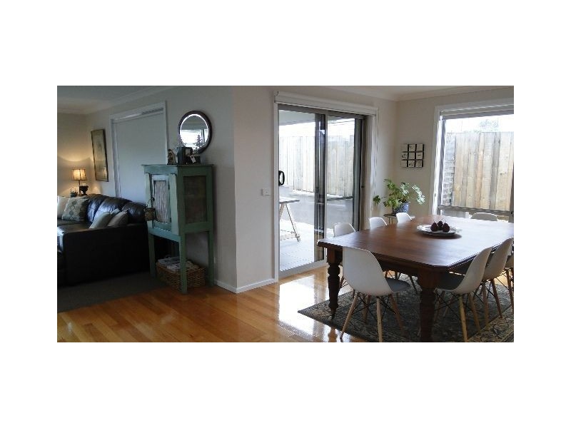 22 Berkshire Parade, Penguin TAS 7316