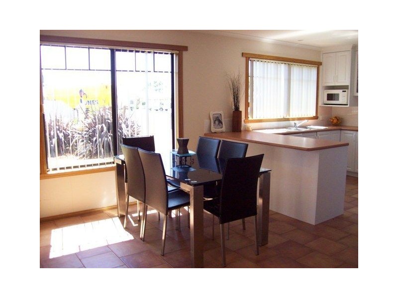 12 Crisling Place, Penguin TAS 7316