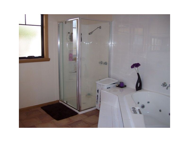 12 Crisling Place, Penguin TAS 7316