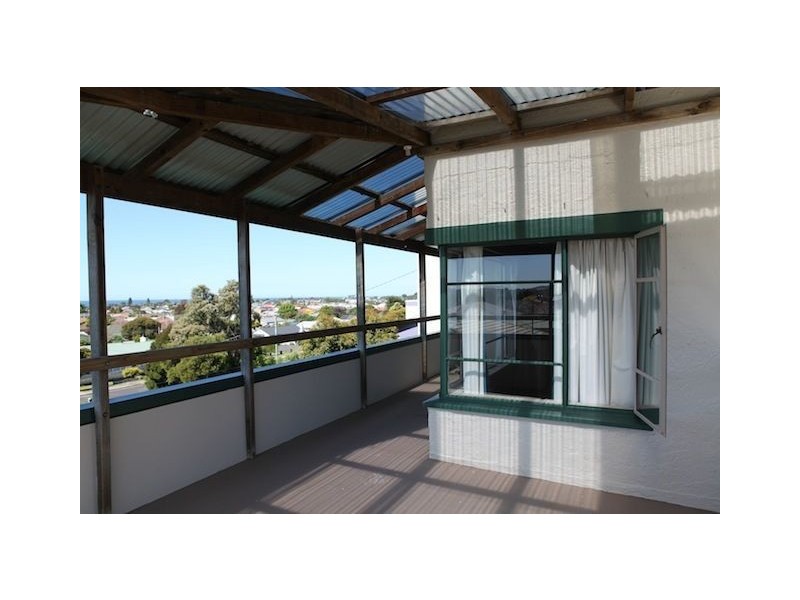 18 William Street, Ulverstone TAS 7315