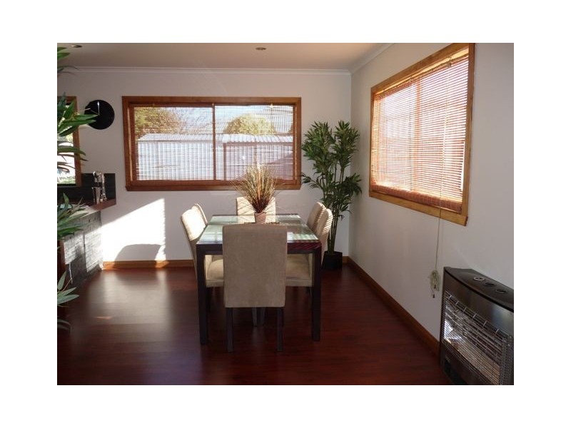 28 Pineleigh Street, Penguin TAS 7316