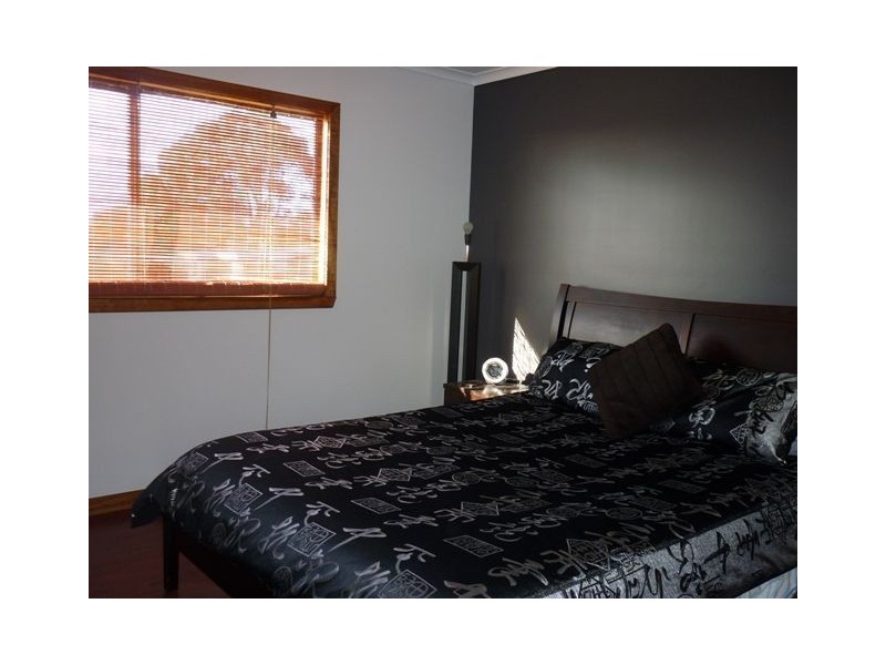28 Pineleigh Street, Penguin TAS 7316