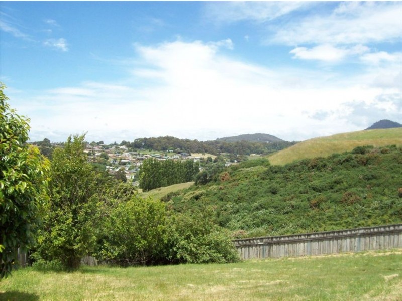 21 Kelvin Street, Penguin TAS 7316