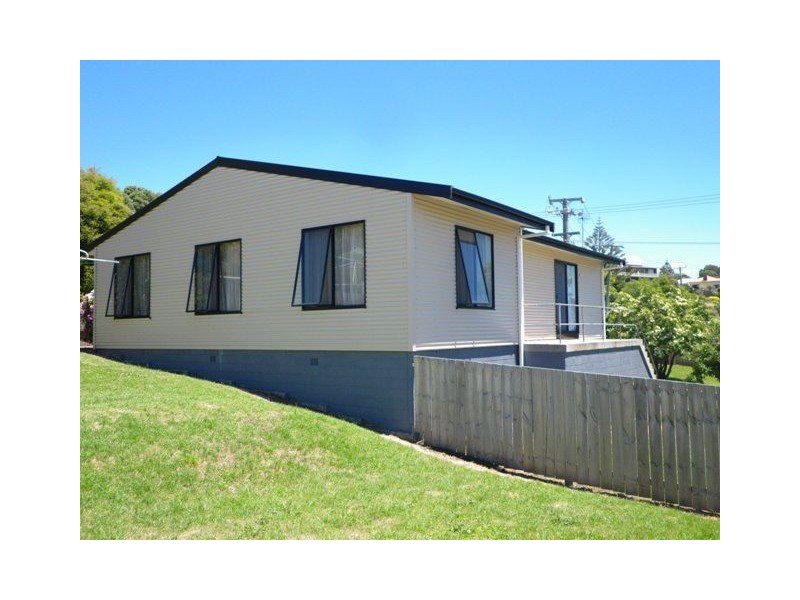 5 Cann Street, Penguin TAS 7316