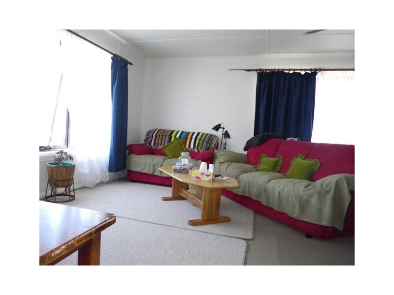 5 Cann Street, Penguin TAS 7316