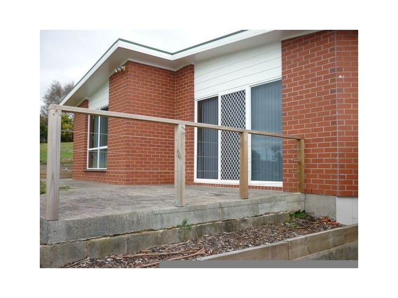 49 Deviation Road, Penguin TAS 7316