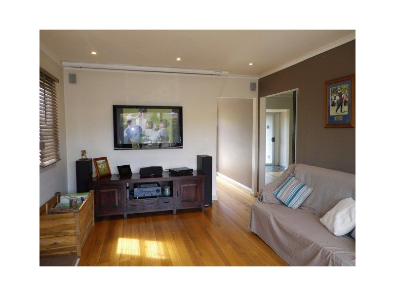 5 Sunny Ridge Avenue, Penguin TAS 7316