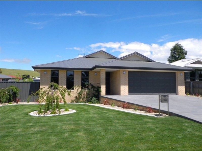 13 Henslowes Road, Ulverstone TAS 7315