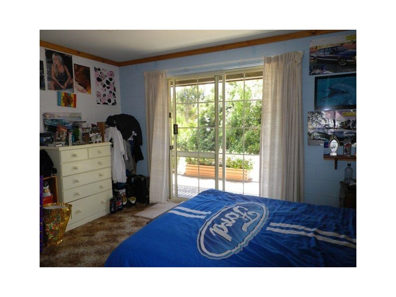 59 Deviation Road, Penguin TAS 7316