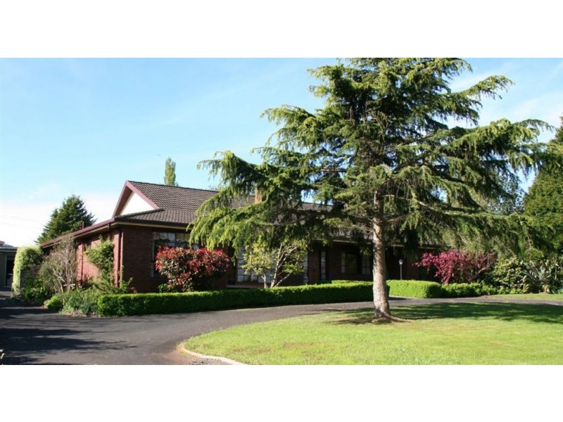 12 River Road, Ulverstone TAS 7315