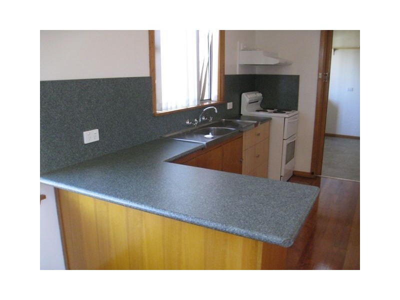 133 South Road, Penguin TAS 7316