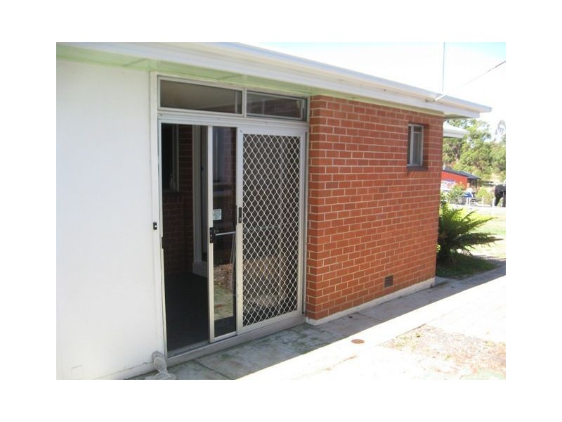 133 South Road, Penguin TAS 7316