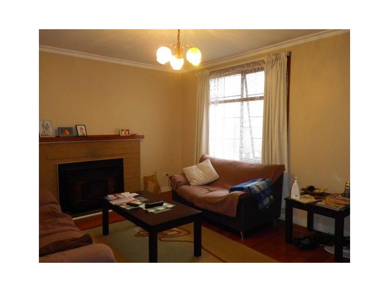 83 South Road, Penguin TAS 7316