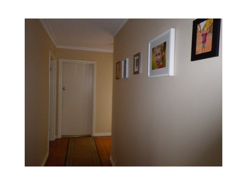 83 South Road, Penguin TAS 7316