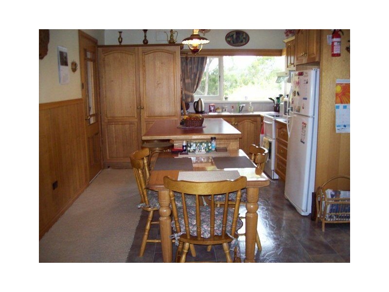 95 River Avenue, Heybridge TAS 7316
