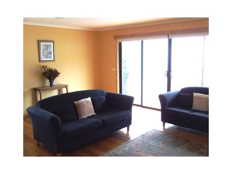 204 Main Road, Penguin TAS 7316