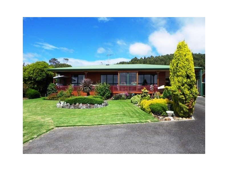 206 Main Road, Penguin TAS 7316