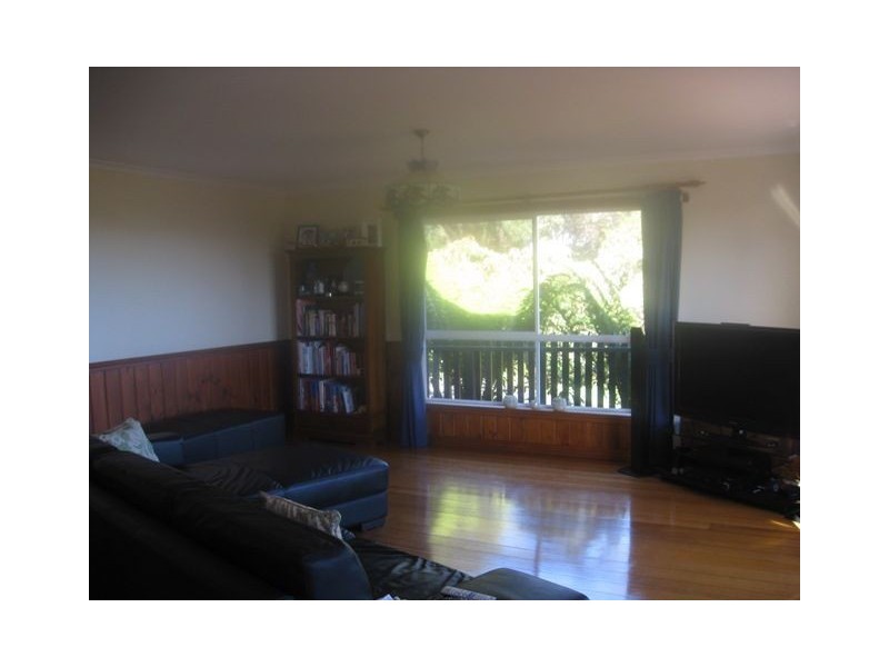 34 South Road, Penguin TAS 7316
