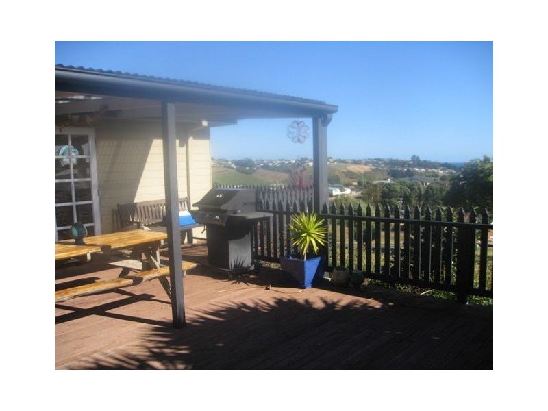 34 South Road, Penguin TAS 7316