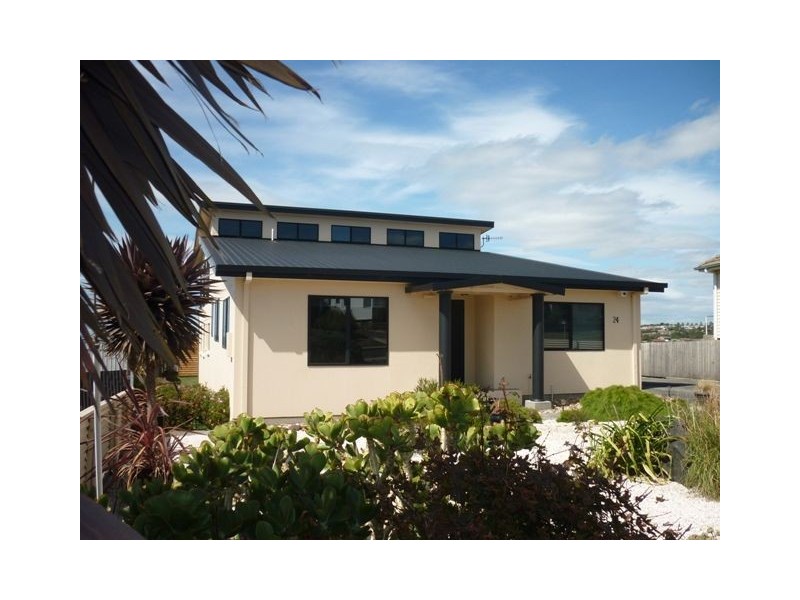 24 Ashwater Crescent, Penguin TAS 7316