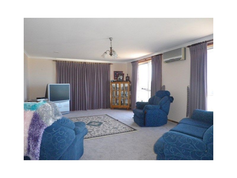 12 Kentish Street, Penguin TAS 7316