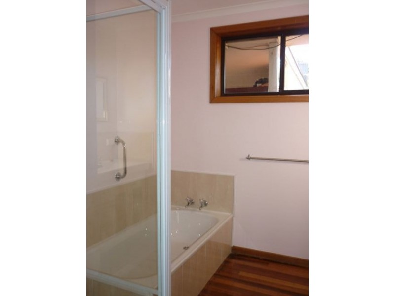 1 Adelong Place, Ulverstone TAS 7315