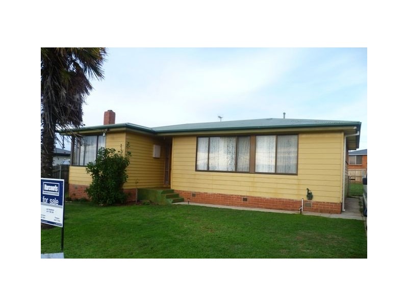 71 South Road, Penguin TAS 7316