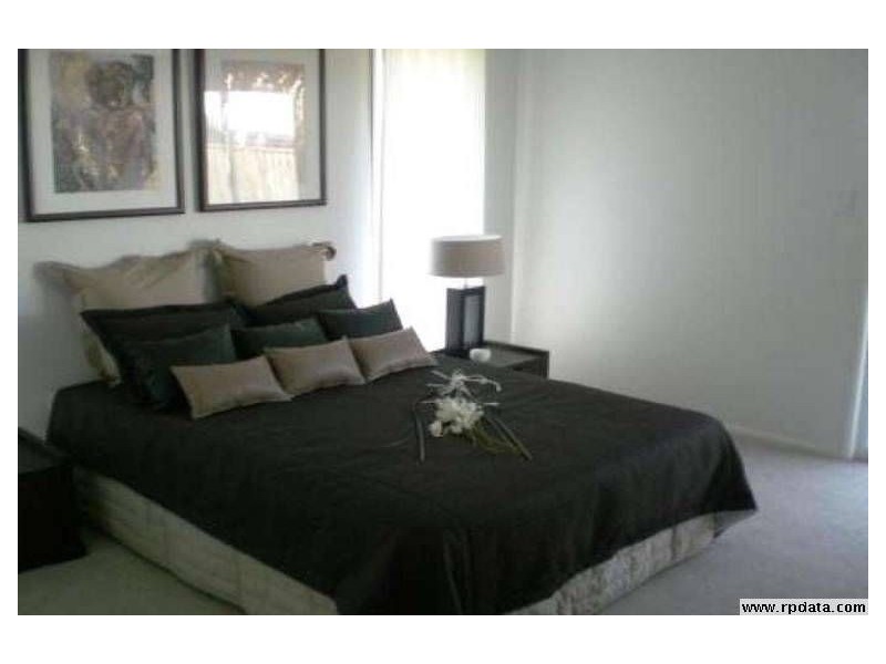 7 Creekside Drive, Sippy Downs QLD 4556