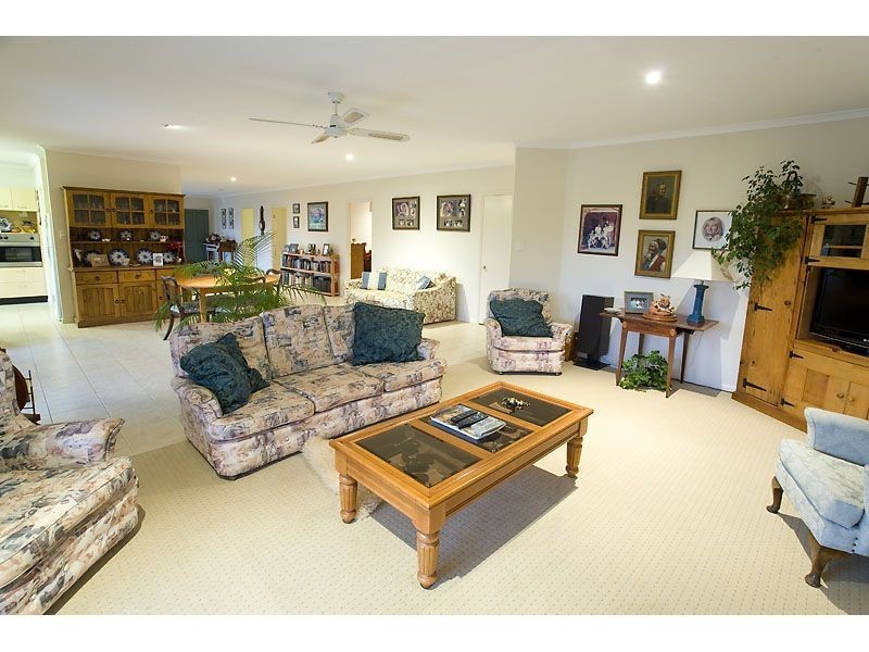 40 Banyandah Street North, Yandina QLD 4561