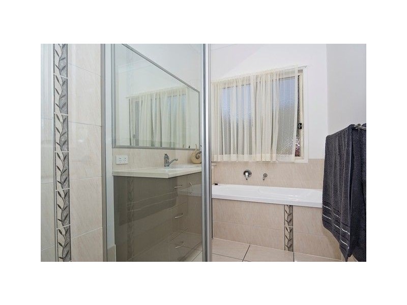 23 Skybolt, Valdora QLD 4561