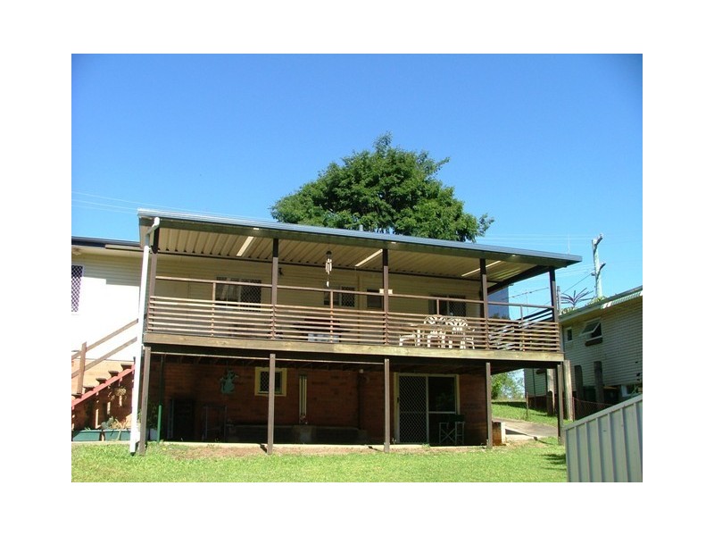 3 Highview Avenue, Nambour QLD 4560