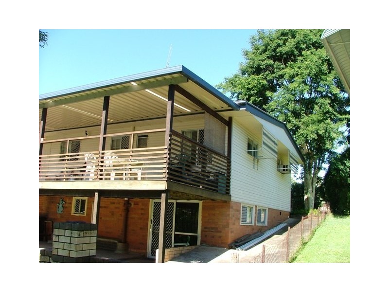 3 Highview Avenue, Nambour QLD 4560