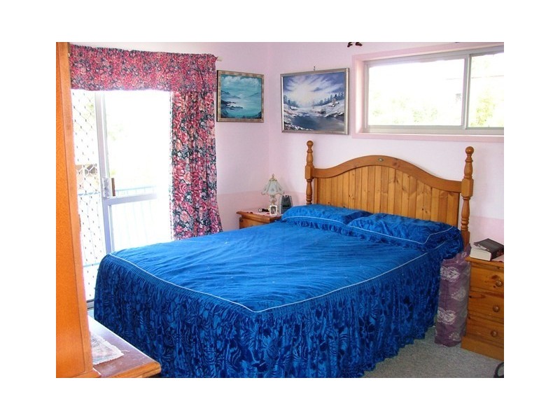 9 Conrad Court, Nambour QLD 4560