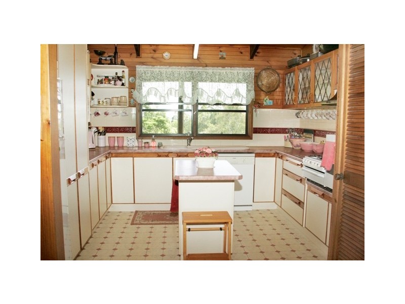 115 Burgum Road, Maleny QLD 4552