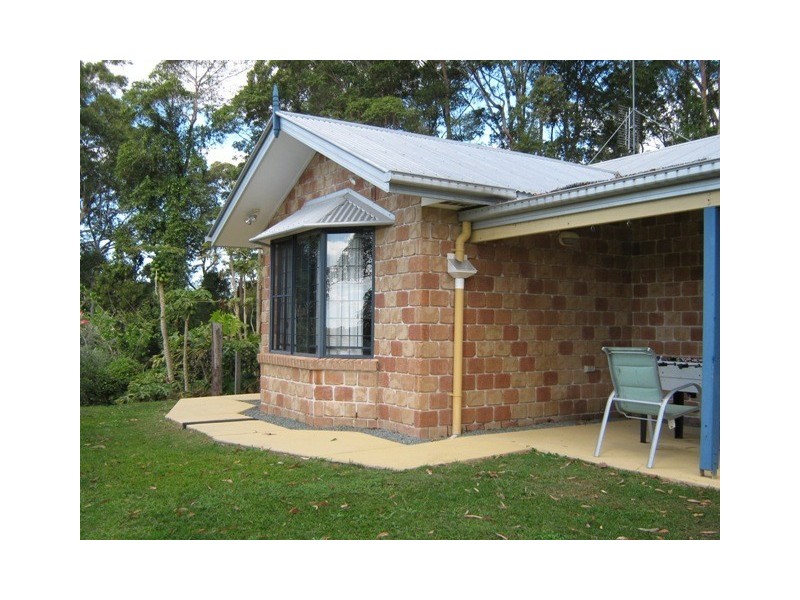 2 Leigha Place, Kureelpa QLD 4560
