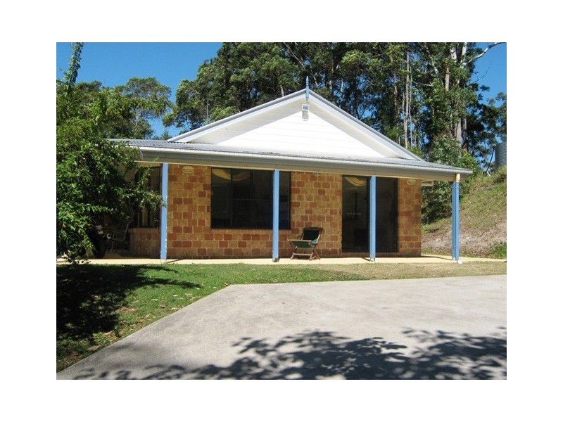 2 Leigha Place, Kureelpa QLD 4560