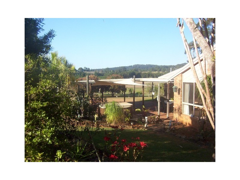 384 Paynters Creek Road, Nambour QLD 4560